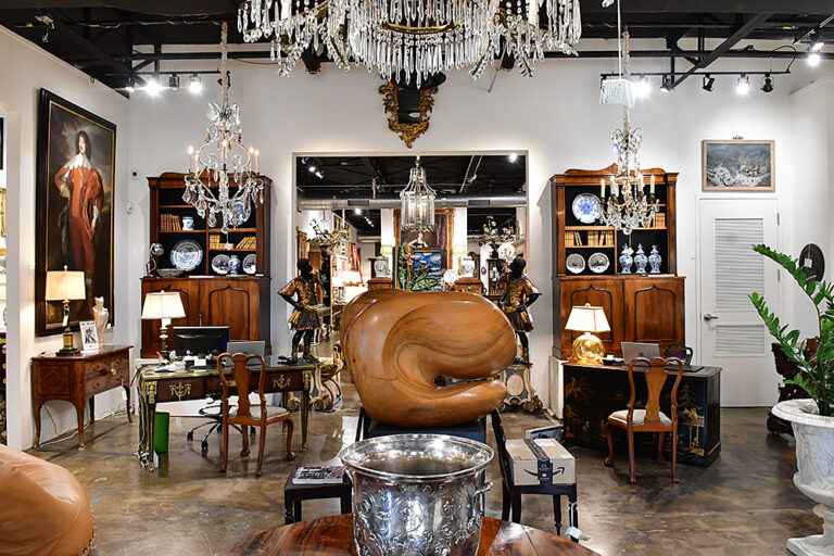 Dallas Antique store utilizing Total Track Lighting's track lighting suspension system